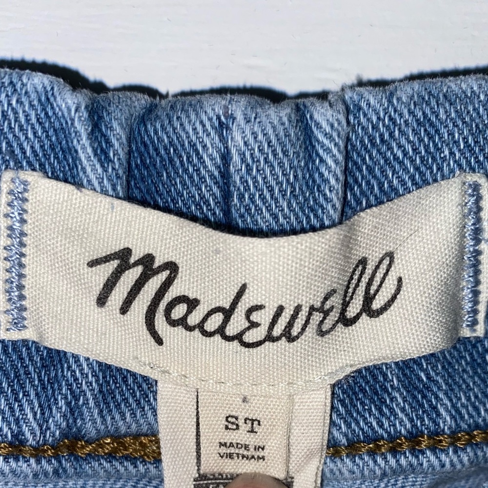 Madewell high rise Pull-On Relaxed Jeans, elastic, Small Tall (runs a tad large) - Picture 7 of 12